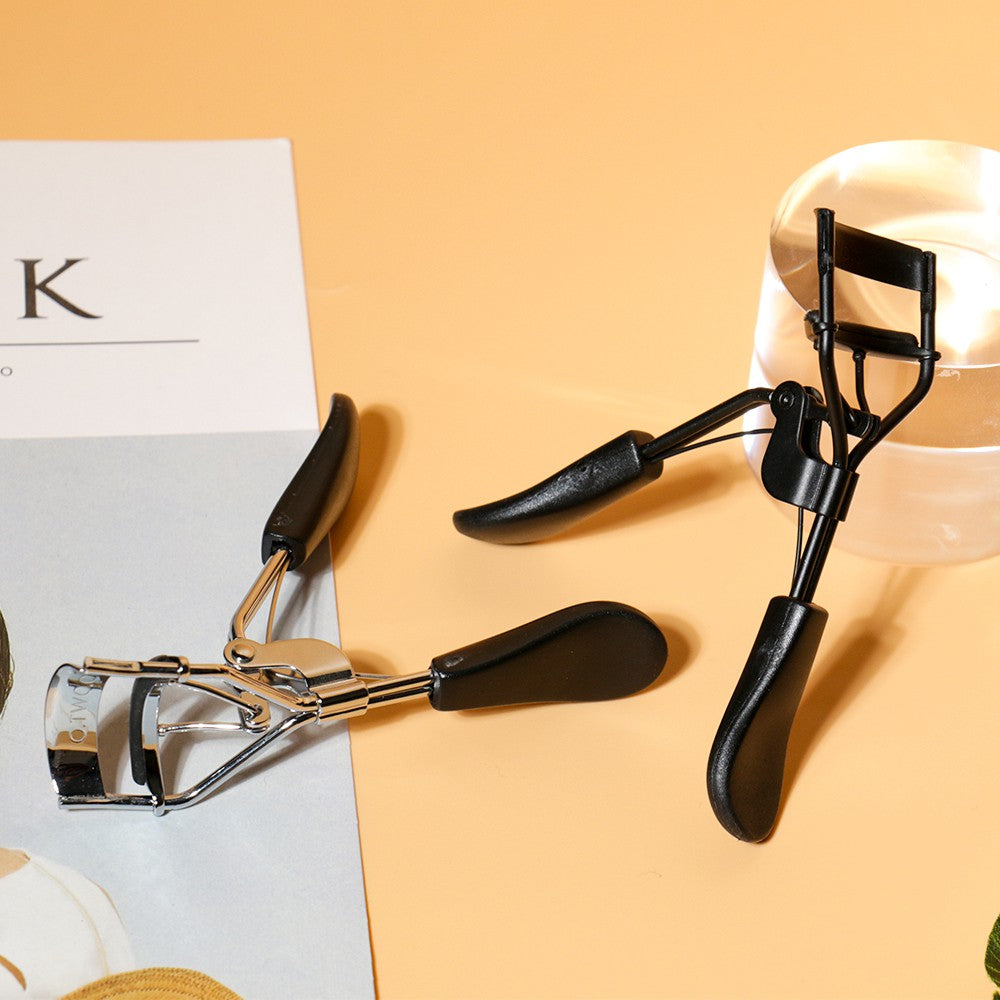 2 In 1 Eyeliner Black +Eyelash Curler